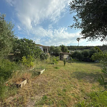 Balahouti Olive House, * Kalamitsi (Macedonia)